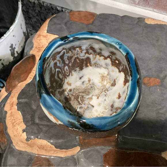 🔵 Handmade Ceramic / Pottery Crafted Bowl - Pretty Blues, Browns, White & Black - Picture 5 of 11